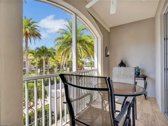 Screened Lanai with Plank Tile Flooring & Ceiling Fan