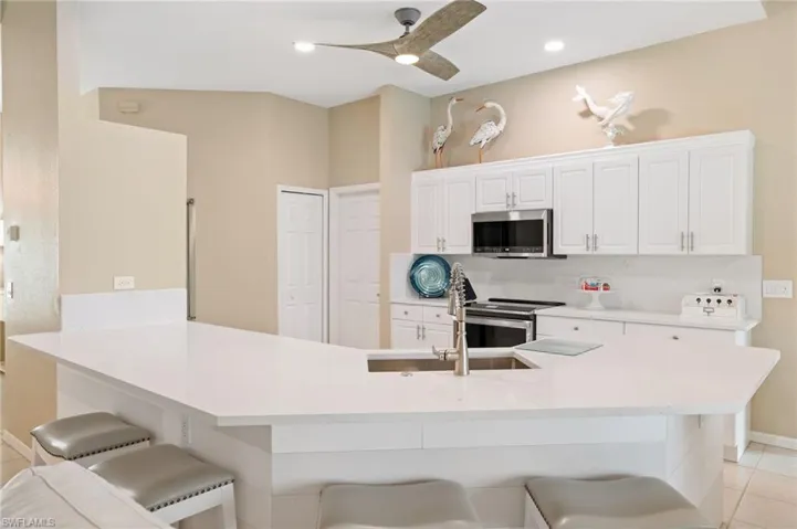 2535 Sw 28th Ave, Cape Coral, Florida 33914