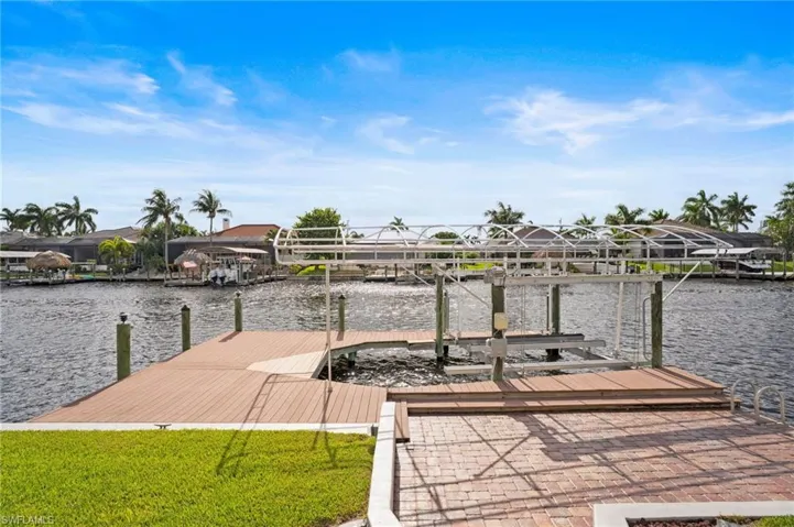 2535 Sw 28th Ave, Cape Coral, Florida 33914