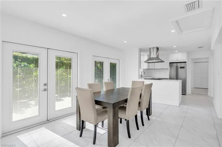 15  Crooked  LN, Naples, FL 34112