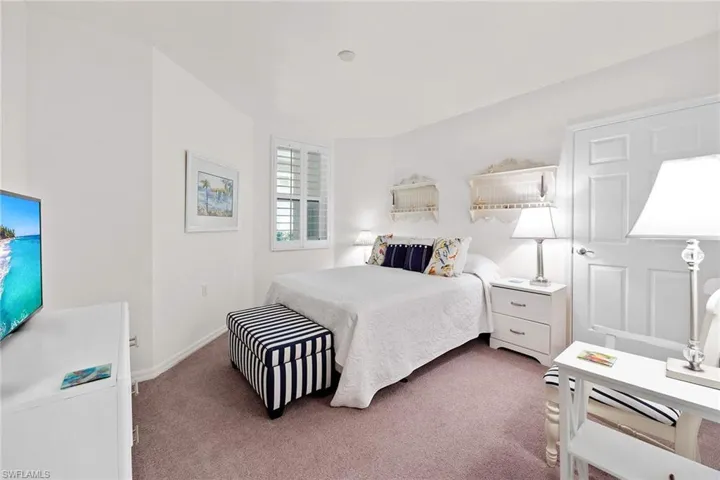 4685  Hawks Nest  WAY, Naples, FL 34135
