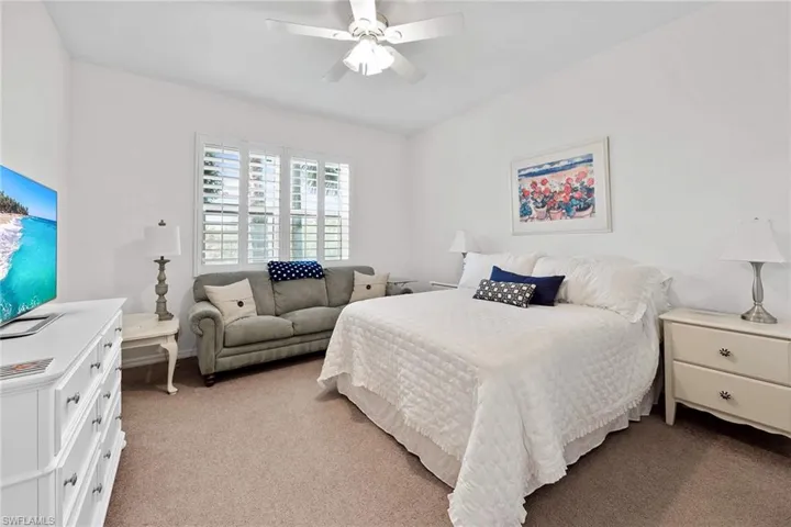 4685  Hawks Nest  WAY, Naples, FL 34135
