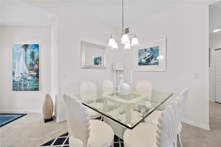 4685  Hawks Nest  WAY, Naples, FL 34135