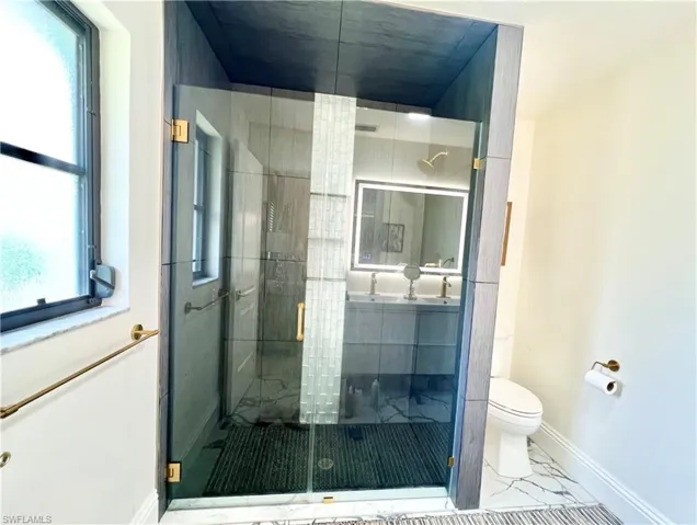 2499 River Reach Dr, Naples, Florida 34104