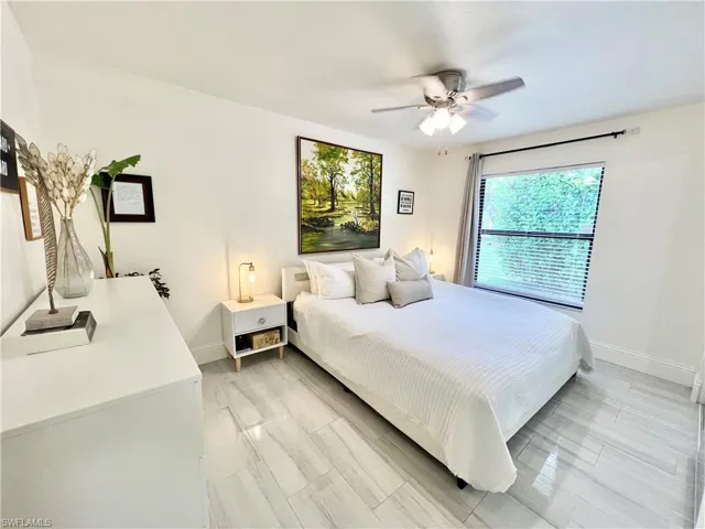 2499 River Reach Dr, Naples, Florida 34104