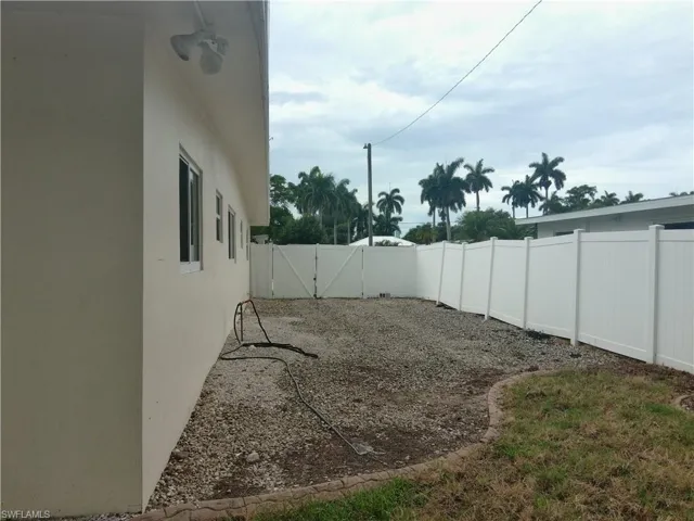 Large RV parking, electric and water or cars