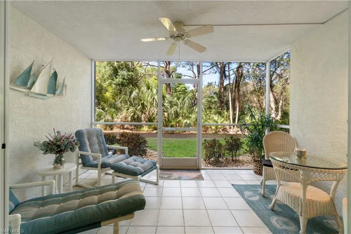 290  Naples Cove  DR, Naples, FL 34110