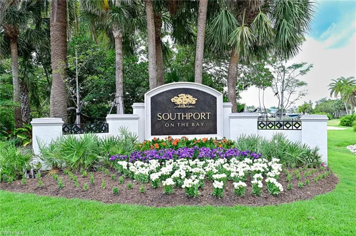 Southport on the Bay entrance