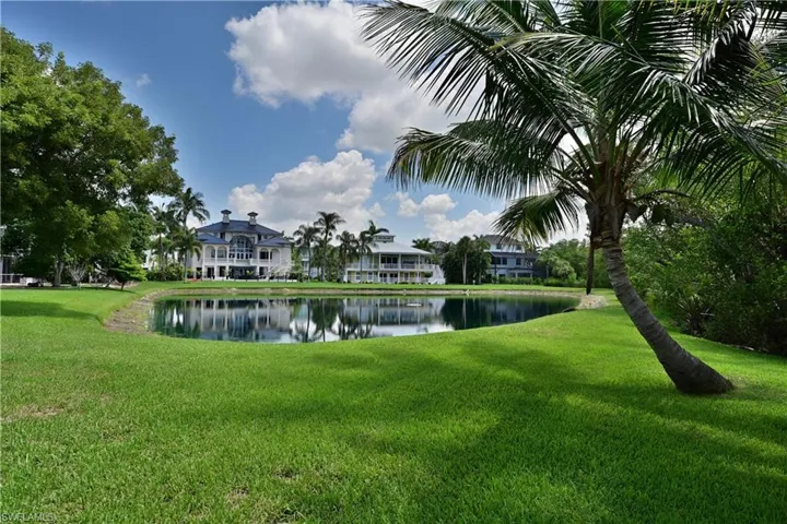 200 Topanga Dr, Bonita Springs, Florida 34134