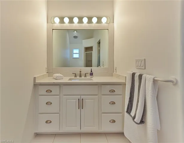200 Topanga Dr, Bonita Springs, Florida 34134