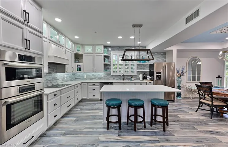 200 Topanga Dr, Bonita Springs, Florida 34134