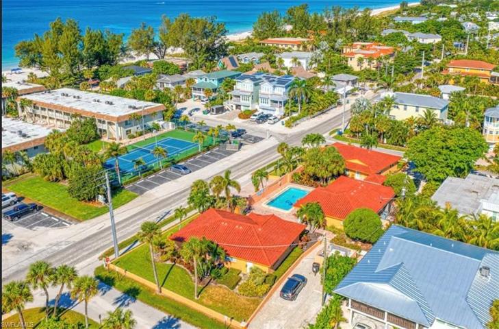 7103  Gulf  DR, HOLMES BEACH, FL 34217