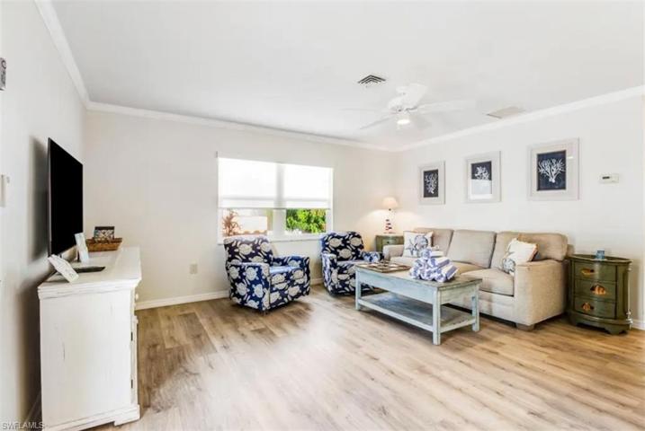 7103  Gulf  DR, HOLMES BEACH, FL 34217
