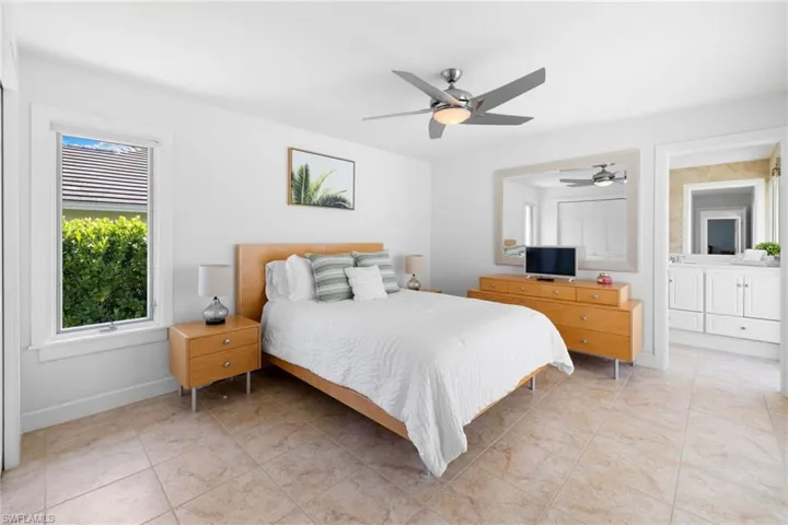 319 Pirates Bight, Naples, Florida 34103