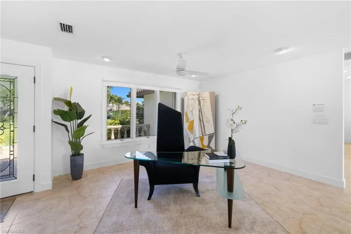 319 Pirates Bight, Naples, Florida 34103