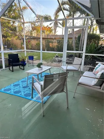 253 Bayshore Dr, Cape Coral, Florida 33904