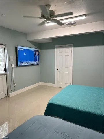 253 Bayshore Dr, Cape Coral, Florida 33904
