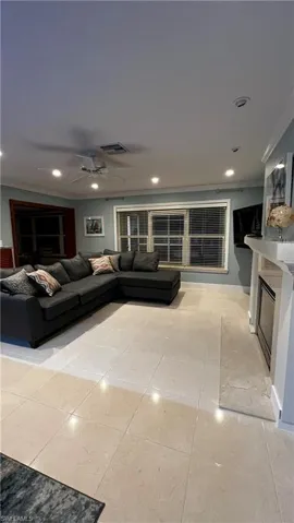 253 Bayshore Dr, Cape Coral, Florida 33904