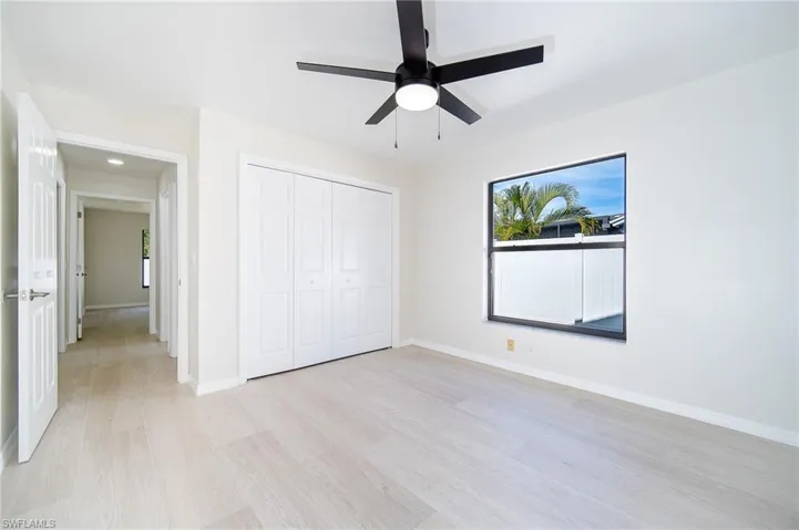 10731 Regent Cir, Naples, Florida 34109