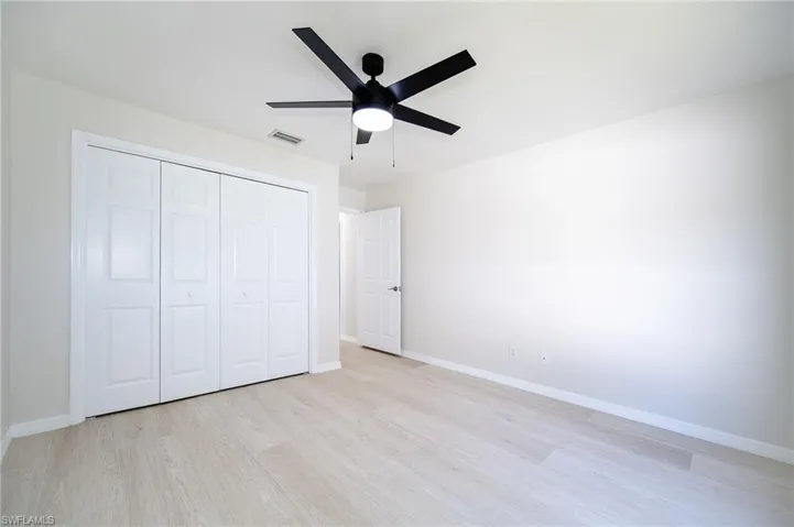 10731 Regent Cir, Naples, Florida 34109
