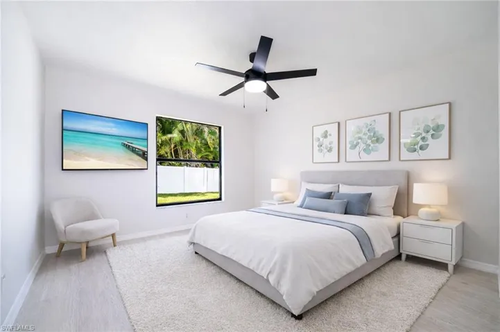 10731 Regent Cir, Naples, Florida 34109