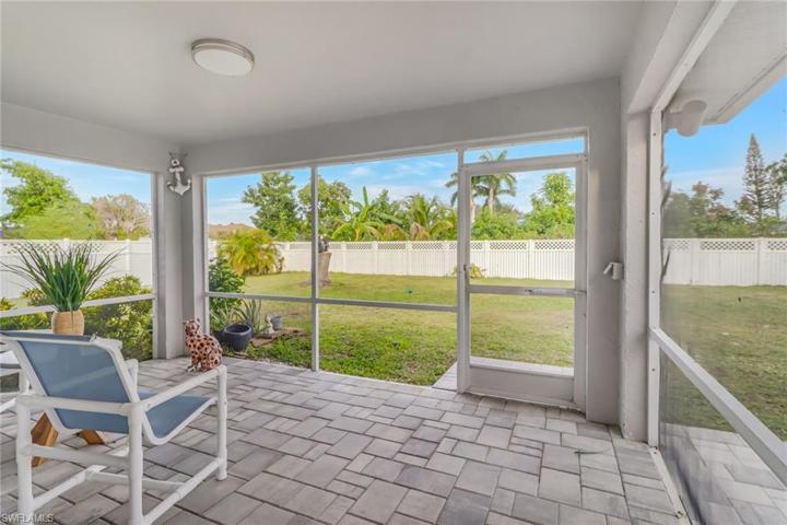 screened lanai