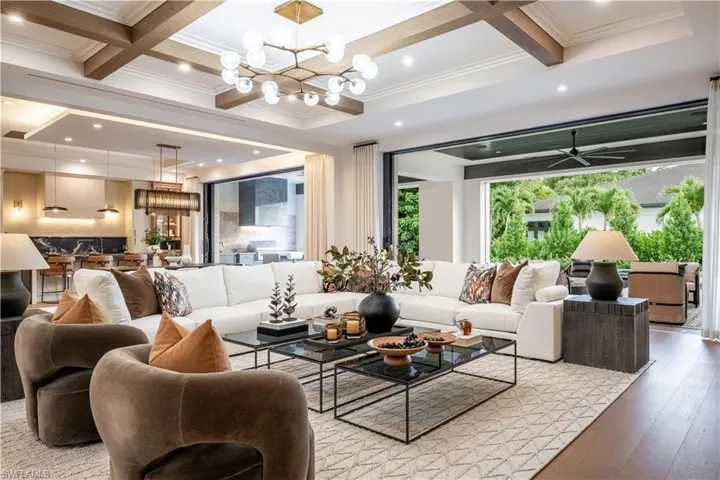 3235 Regatta Rd, Naples, Florida 34103