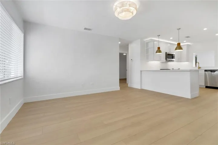 Living room 4525
