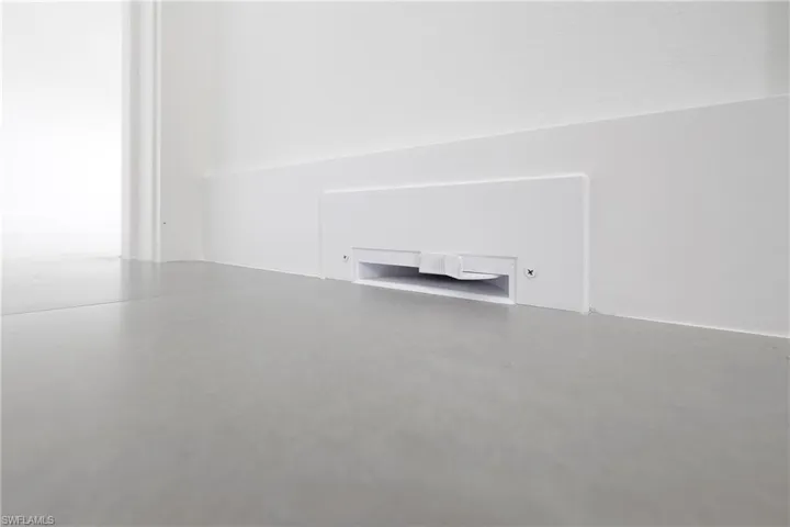 Central vacuum