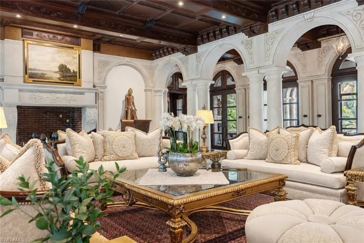 3200 Green Dolphin Ln, Naples, Florida 34102