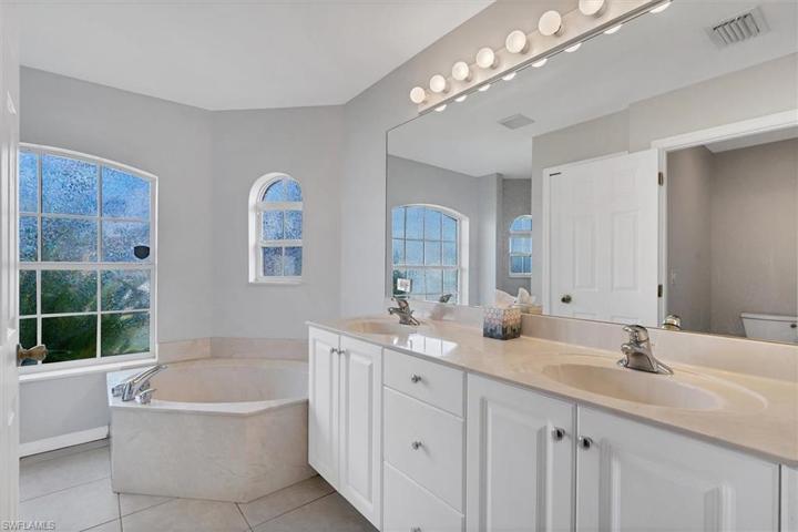 1810 SW 47th TER, CAPE CORAL FL 33914