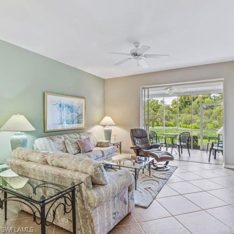 living room to west lanai