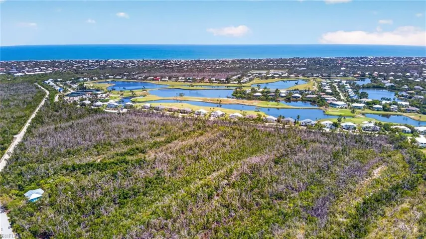 Bay Dr, Sanibel, Florida 33957
