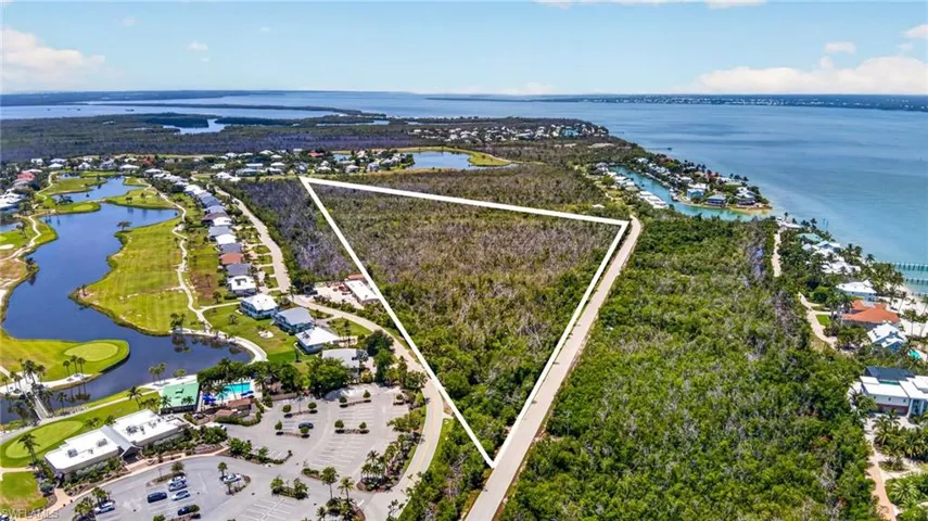 Bay Dr, Sanibel, Florida 33957