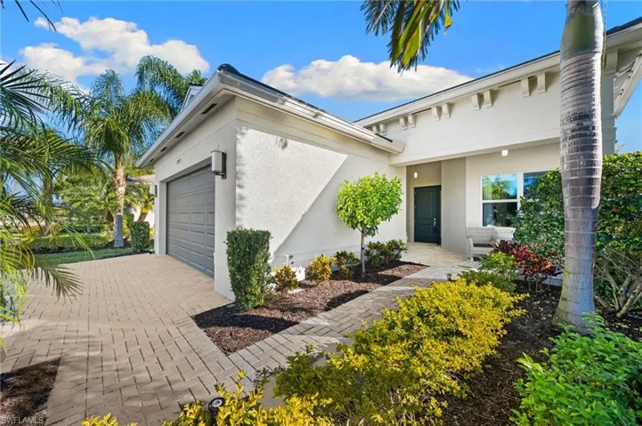 28471 Montecristo Loop, Bonita Springs, Florida 34135