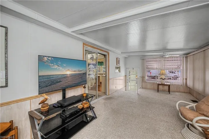178  Caravan  CIR, North Fort Myers, FL 33903
