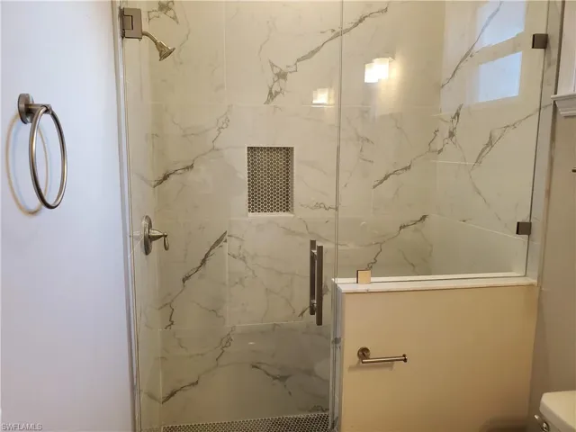 2960 Saint Charles ST, FORT MYERS FL 33916