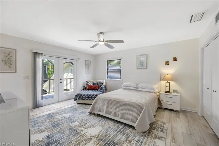 2061 Santa Barbara Blvd, Naples, Florida 34116
