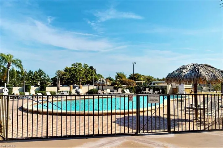 Community pool