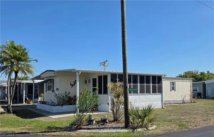 Excellent curb appeal and very low maintenance with this lovely home ideally located on a spacious corner lot!