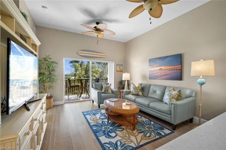 4455 Botanical Place Cir # 5, Naples, Florida 34112