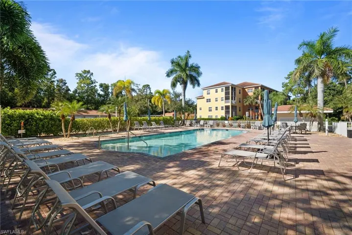 4455 Botanical Place Cir # 5, Naples, Florida 34112