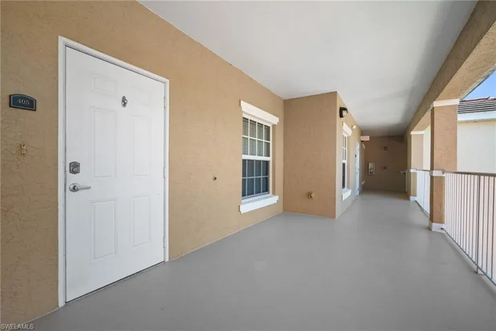 4455 Botanical Place Cir # 5, Naples, Florida 34112