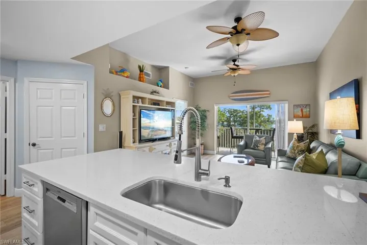 4455 Botanical Place Cir # 5, Naples, Florida 34112