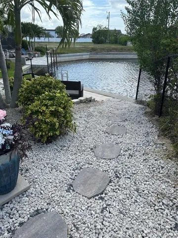1205 Mohawk Pkwy, Cape Coral, Florida 33914