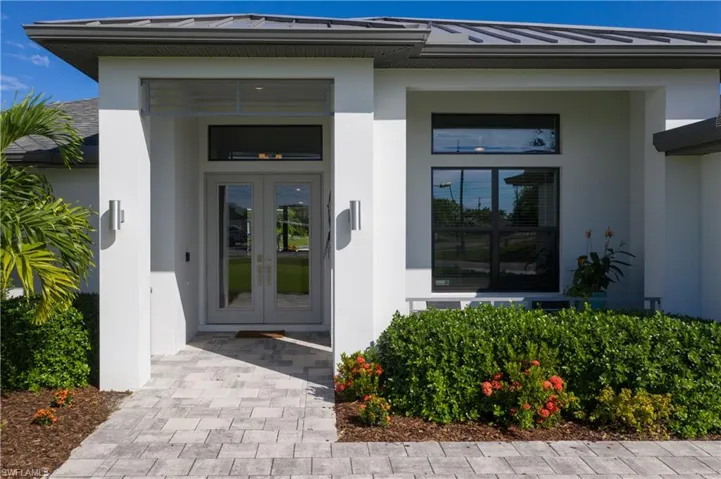 1205 Mohawk Pkwy, Cape Coral, Florida 33914