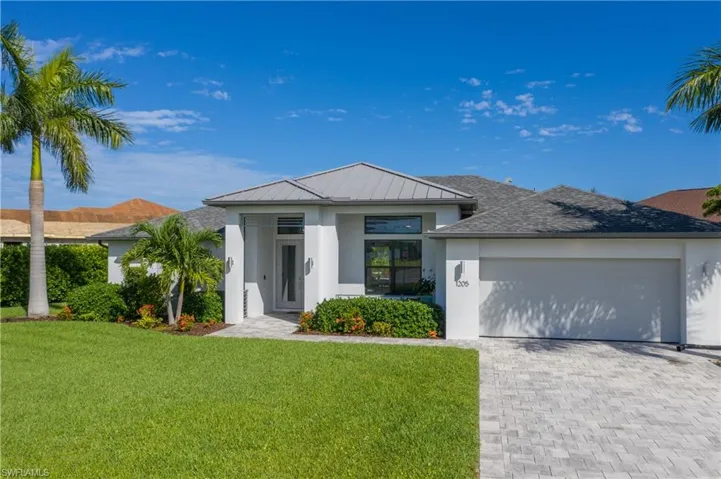 1205 Mohawk Pkwy, Cape Coral, Florida 33914