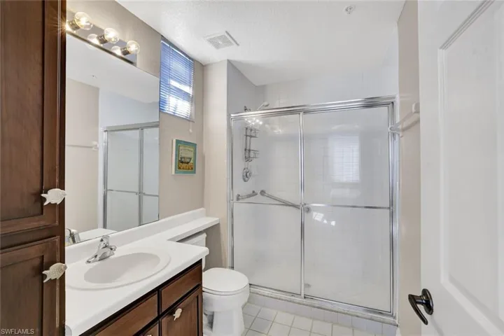 4625  Saint Croix  LN, Naples, FL 34109