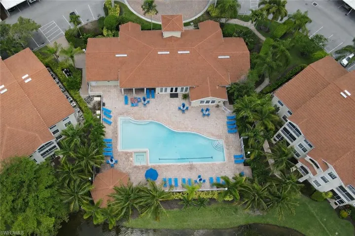 4625  Saint Croix  LN, Naples, FL 34109