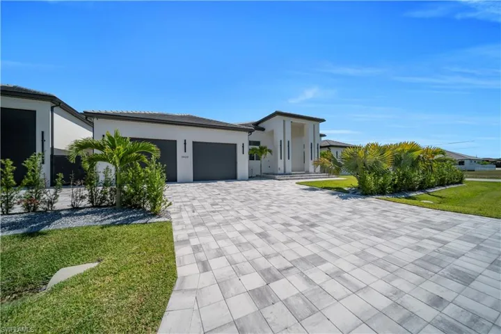 3420 Nw 1st Ter, Cape Coral, Florida 33993